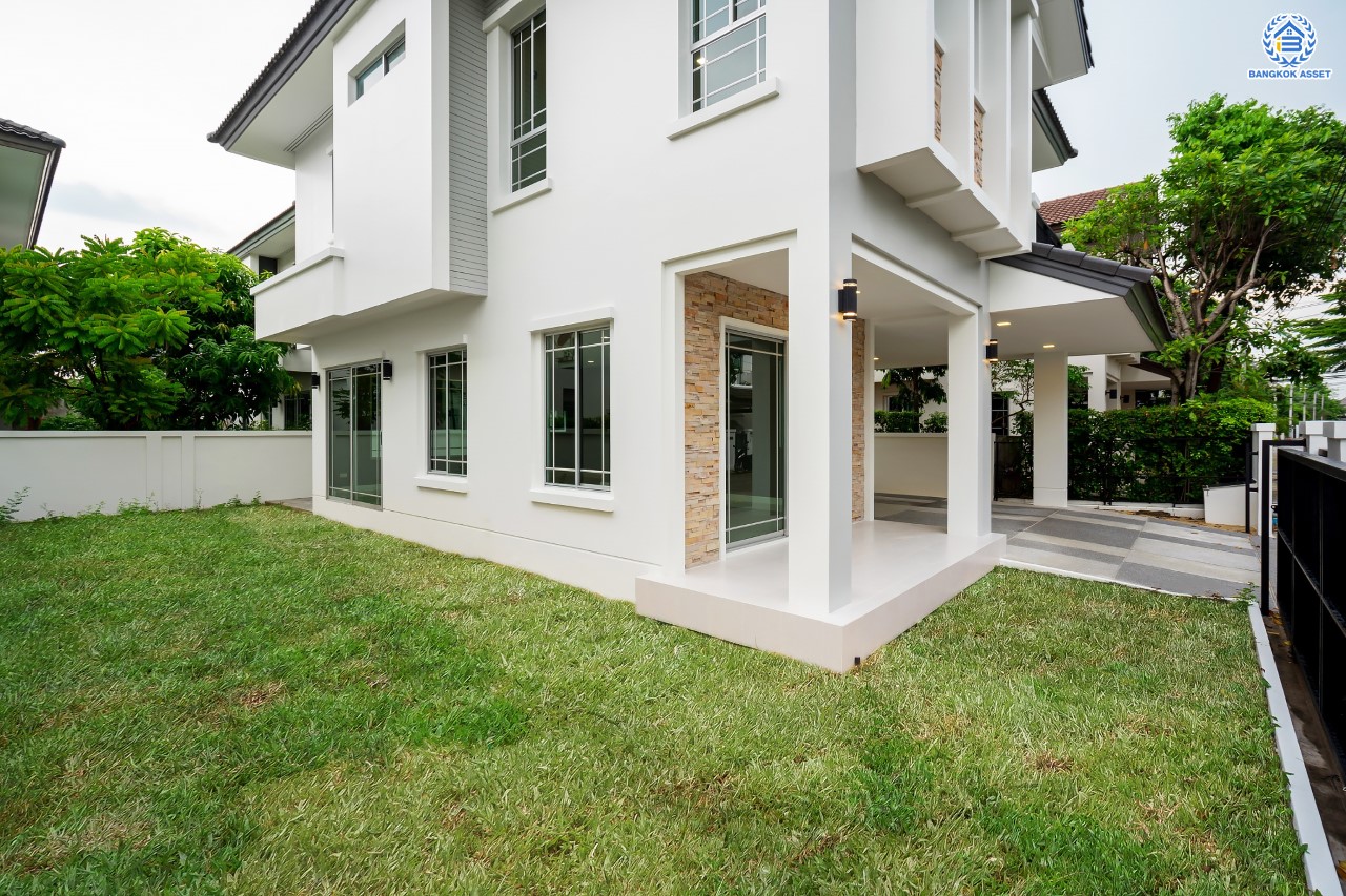 บ้านมือสองตกแต่งใหม่ แบรนด์สุดหรู L&H ม.มัณฑนา แจ้งวัฒนะ-ราชพฤกษ์ เนื้อที่ 55.3 ตร.ว. ฟังก์ชัน 3 ห้องนอน 3 ห้องน้ำ จอดรถได้ 2 คัน บรรยากาศ Private พร้อม Facilities ครบครัน! บนทำเลโซนเมือง เชื่อมต่อทุกการเดินทาง ใกล้เซ็นทรัลแจ้งวัฒนะ, เมืองทองธานี, ทางด่วน และรถไฟฟ้าสายสีม่วง "สถานีบางรักน้อยท่าอิฐ"